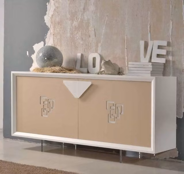 Credenza in frassino laccato bianco poro aperto con 2 porte e piedi in plexiglass Mobili 2G L: 180 cm, P: 50 cm, H: 90 cm