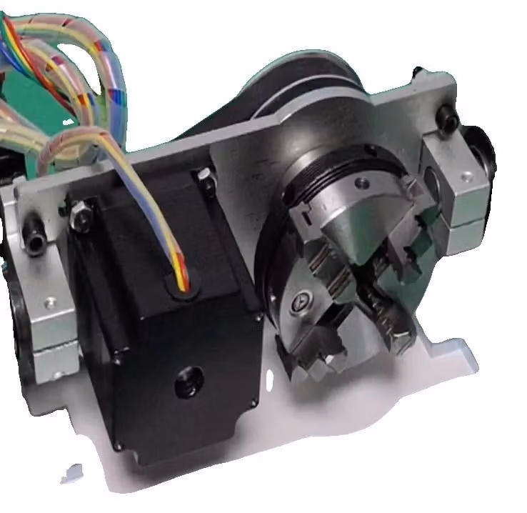Kit per fresatrice CNC, realizzato in lega di alluminio ad alta resistenza, con fori di fissaggio inferiori distanziati 150mm x 85mm, massima capacità di serraggio 40mm, rapporto di trasmissione 4:1 e 5:1, peso 6 kg