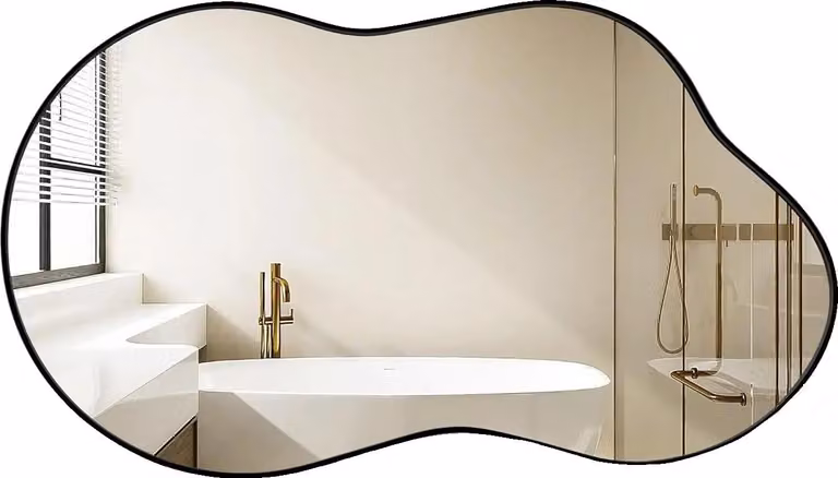 Specchio da parete, forma irregolare, funzione di ingrandimento, cornice nera a nuvole