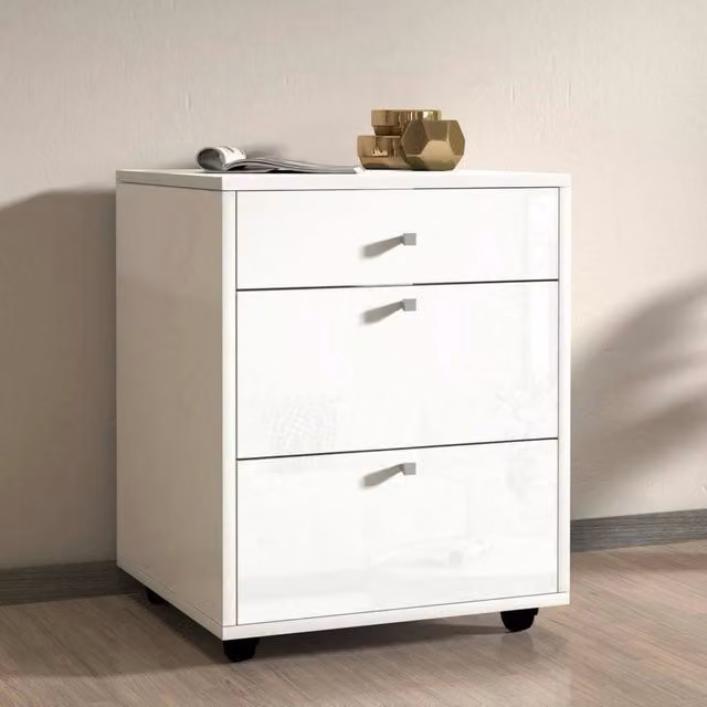 Cassettiera Asgabat DMORA con 3 cassetti per camera da letto, Bianco lucido, L: 47 cm, P: 45 cm, H: 61 cm