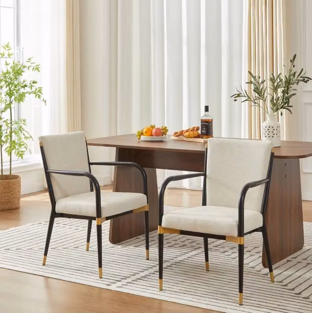 Set di 2 sedie da pranzo beige con braccioli e dettagli oro