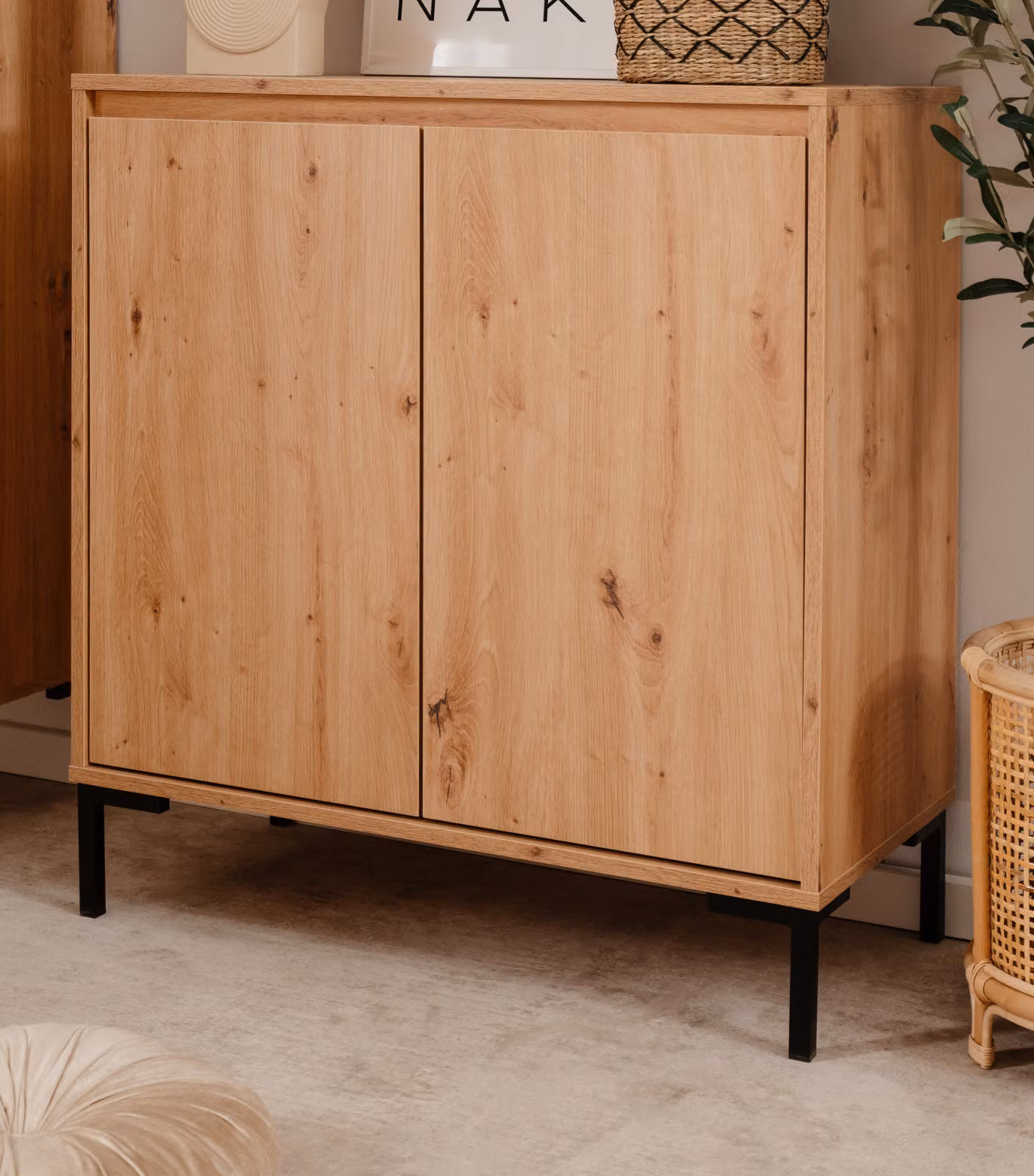 Cassettiera in rovere Artisan Credenza a 2 ante 81 x 87 cm Bastia