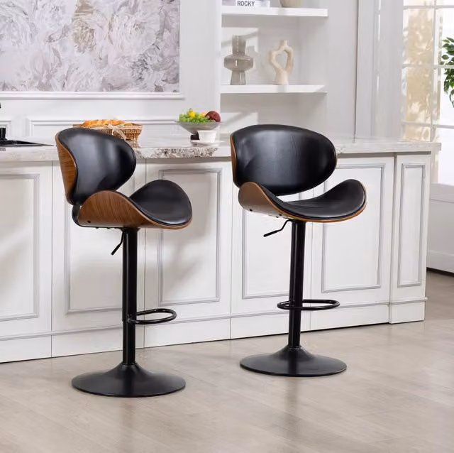 Set di 2 sgabelli da bar girevoli regolabili in altezza con struttura in metallo nero e seduta in PU nero