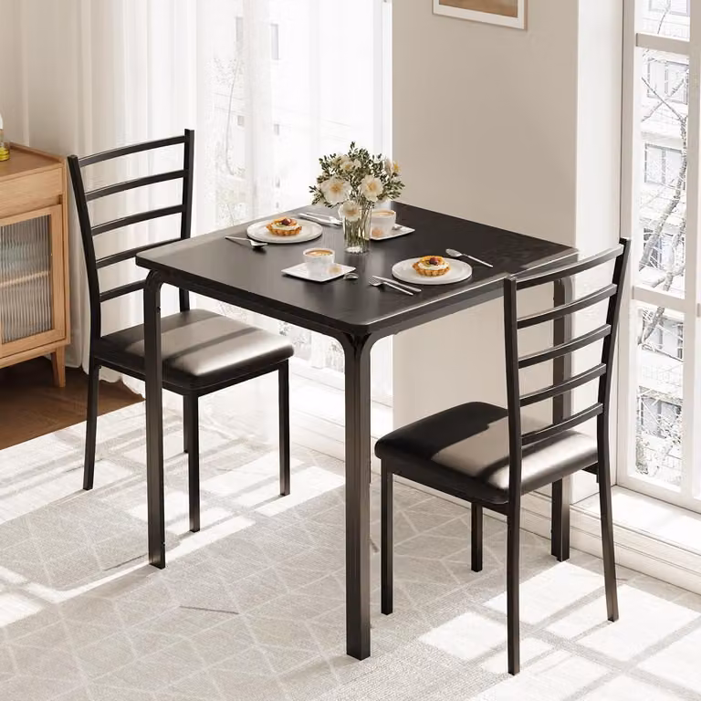Set da cucina composto da: tavolo quadrato, 2 sedie imbottite, design salvaspazio, colore nero