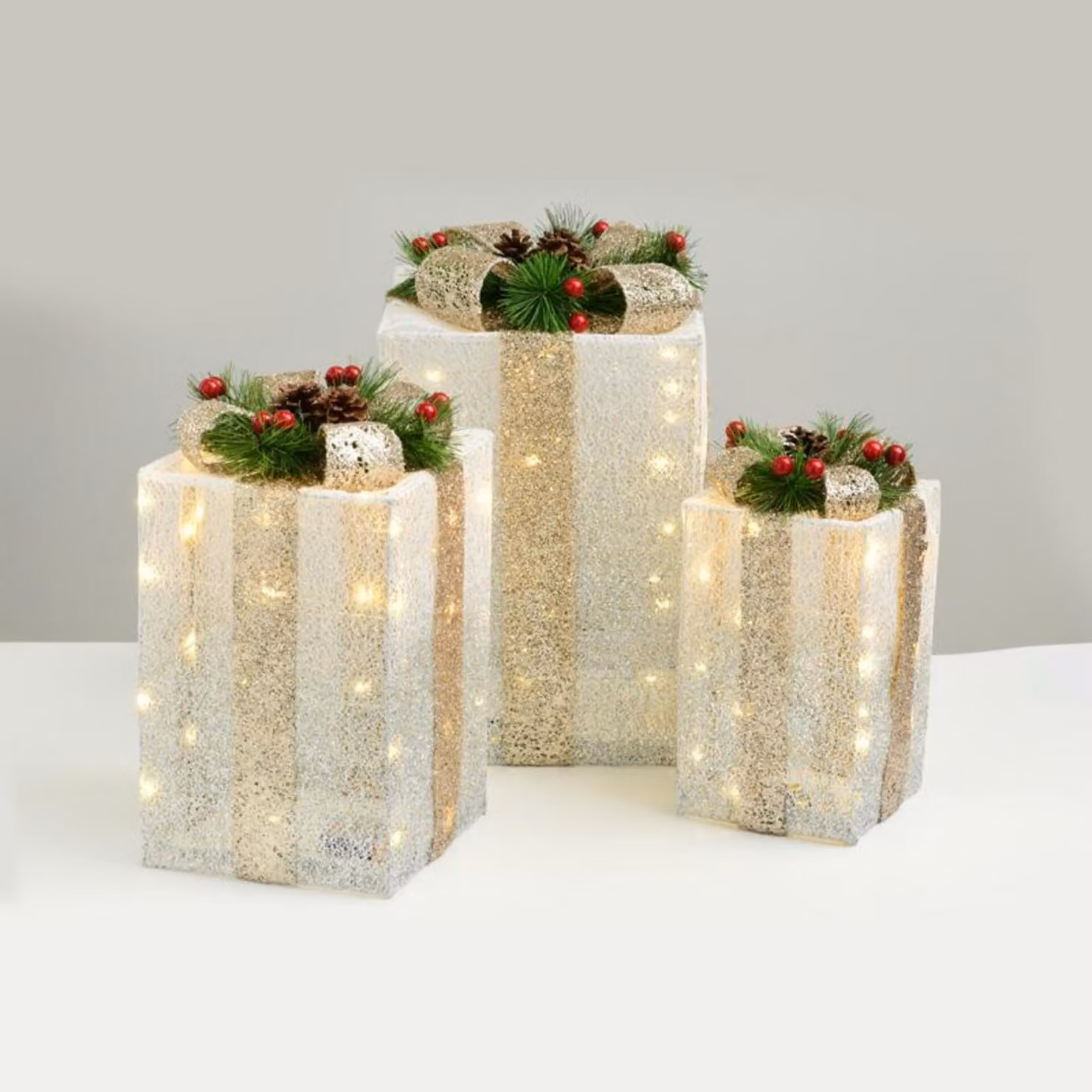 ACA Lighting set regalo bianco+argento, oro champagne 20+30+40 WW mini LED 3x3xAA a batteria IP20 30,36,41cm X11901116