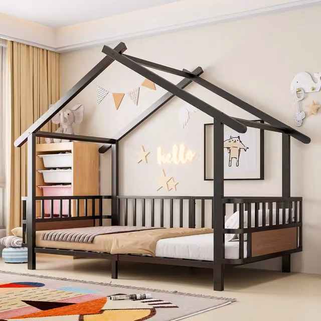 Letto a casetta Mivray per bambini con telaio in metallo nero e rete a 15 doglie L/P/H: 200 x 90 x 168,5 cm – 1