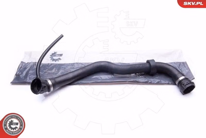 ESEN SKV Tubo radiatore Tubo dell'acqua per BMW 5 Berlina (E39) 24SKV373