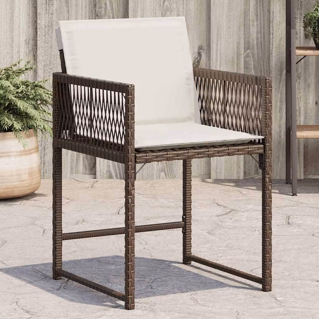 Set di 4 sedie da giardino vidaXL in polyrattan marrone con cuscini bianchi e braccioli