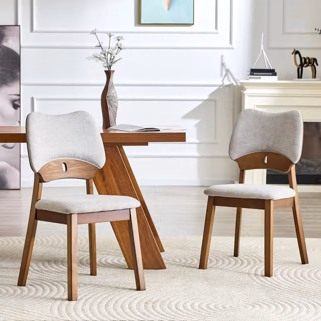 Set di 2 sedie da pranzo MINIMAL con schienale a farfalla e seduta imbottita in tessuto grigio e legno di gomma con design moderno – 1