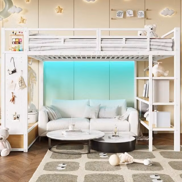 Letto a soppalco 140x200 cm con armadio aperto; ripiani; pannello forato e LED; bianco