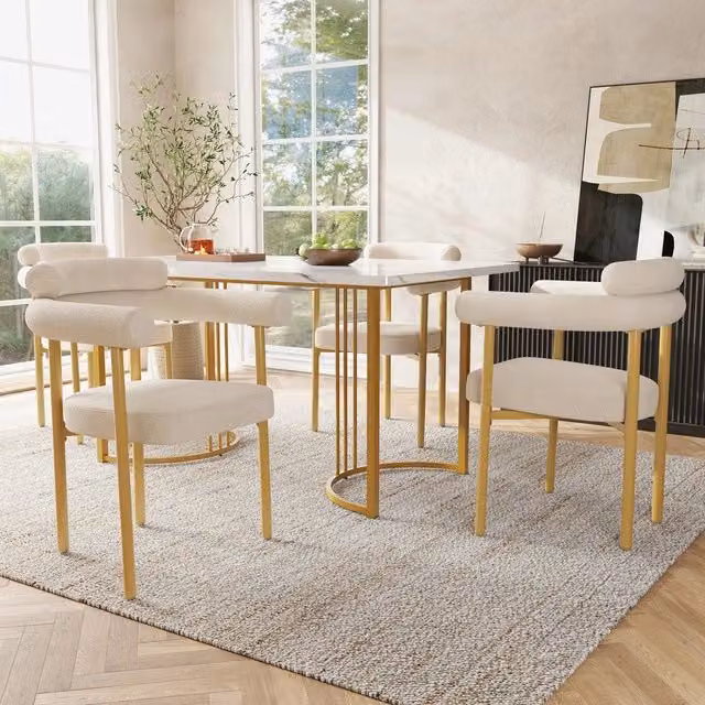 Set tavolo da pranzo e 4 sedie Minimal in velluto crema con gambe in metallo oro e piano rettangolare bianco lucido L/P/H: 140 x 80 x 75 cm