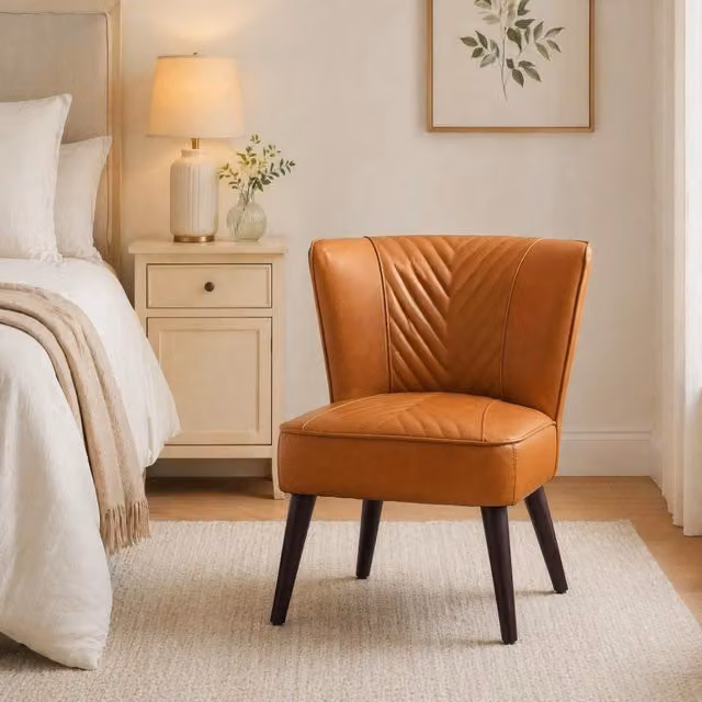 Poltrona lounge in pelle bovina marrone chiaro senza braccioli con base in legno massiccio di caucciù
