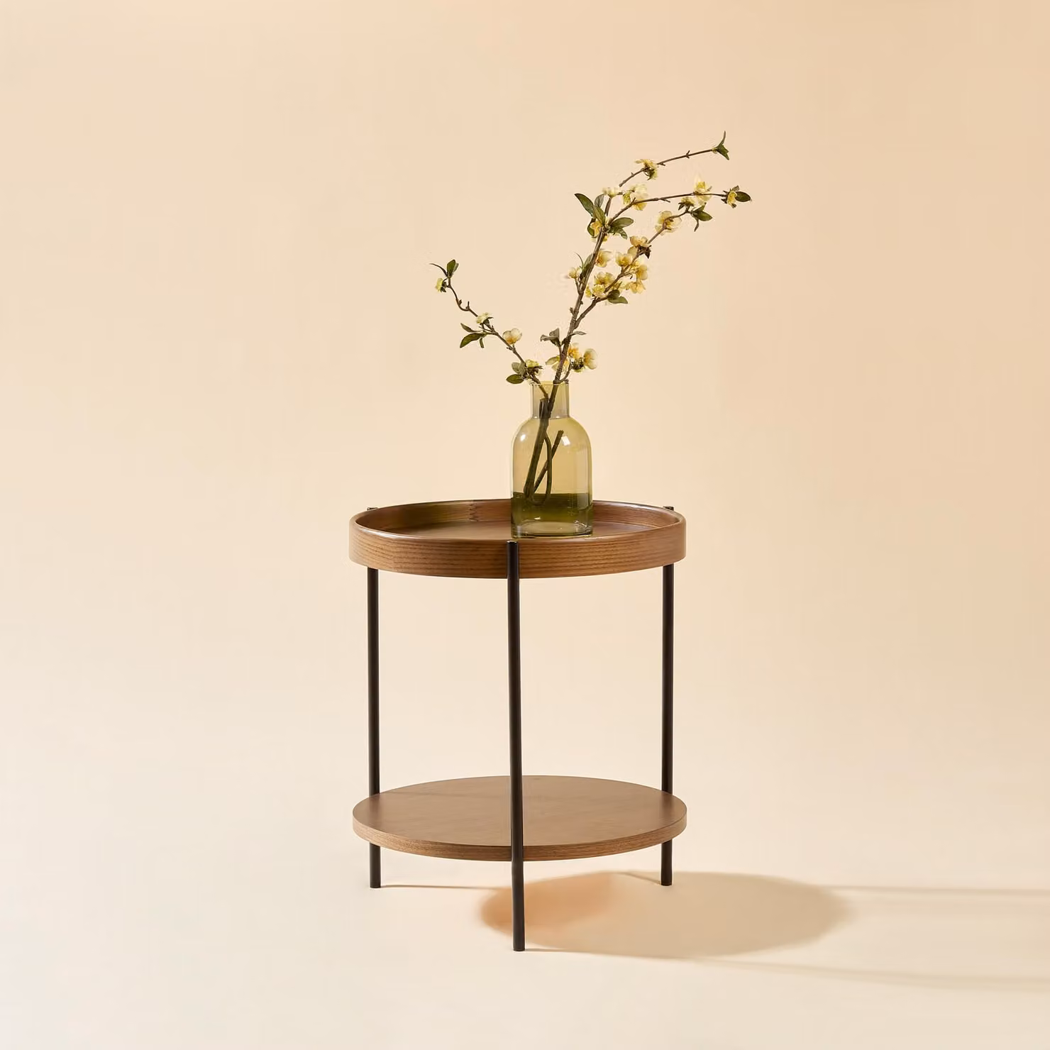 Tavolino da soggiorno MODFU con design a due livelli, tavolino ausiliario con 2 ripiani, tavolino rotondo in legno massello di noce con gambe in metallo, 44x44x48 cm