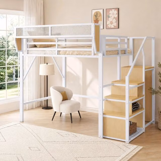 Letto a soppalco in metallo 140 x 200 cm con scala di sicurezza e ripiano regolabile; bianco