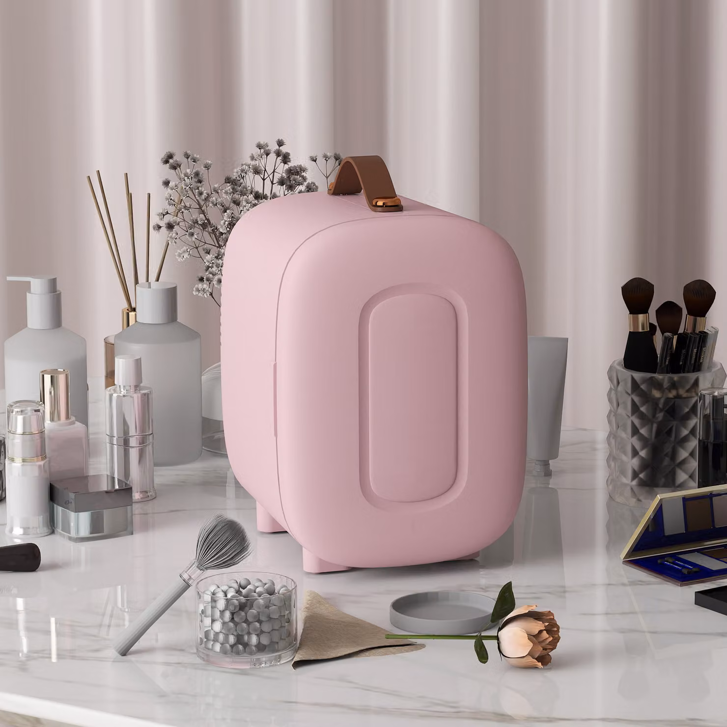 Mini Frigorifero per Cosmetici Termoelettrico HOMCOM, Capacità 4 L, Rosa, L 20,3 cm x P 26,3 cm x H 28 cm – 2