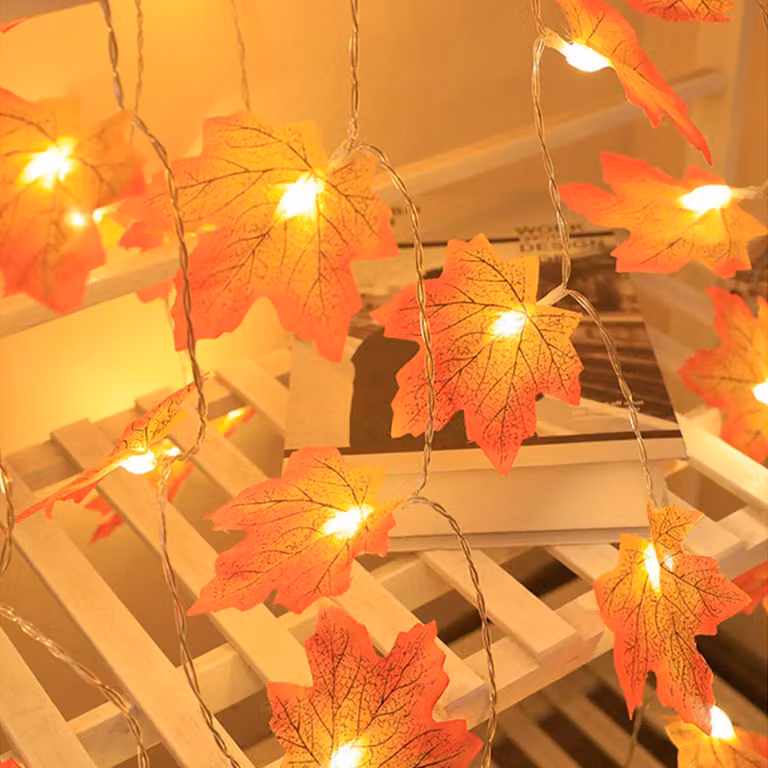 Catena luminosa a LED con foglie d'acero, 3 metri, 20 lampadine, colore arancione, decorazione autunnale