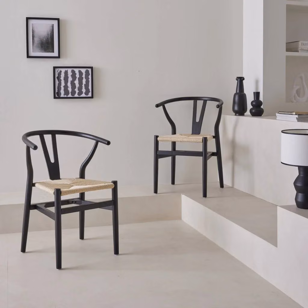 Set di 2 sedie impilabili Sweeek in legno di faggio con seduta in corda nera e braccioli per cucina e sala da pranzo – 2