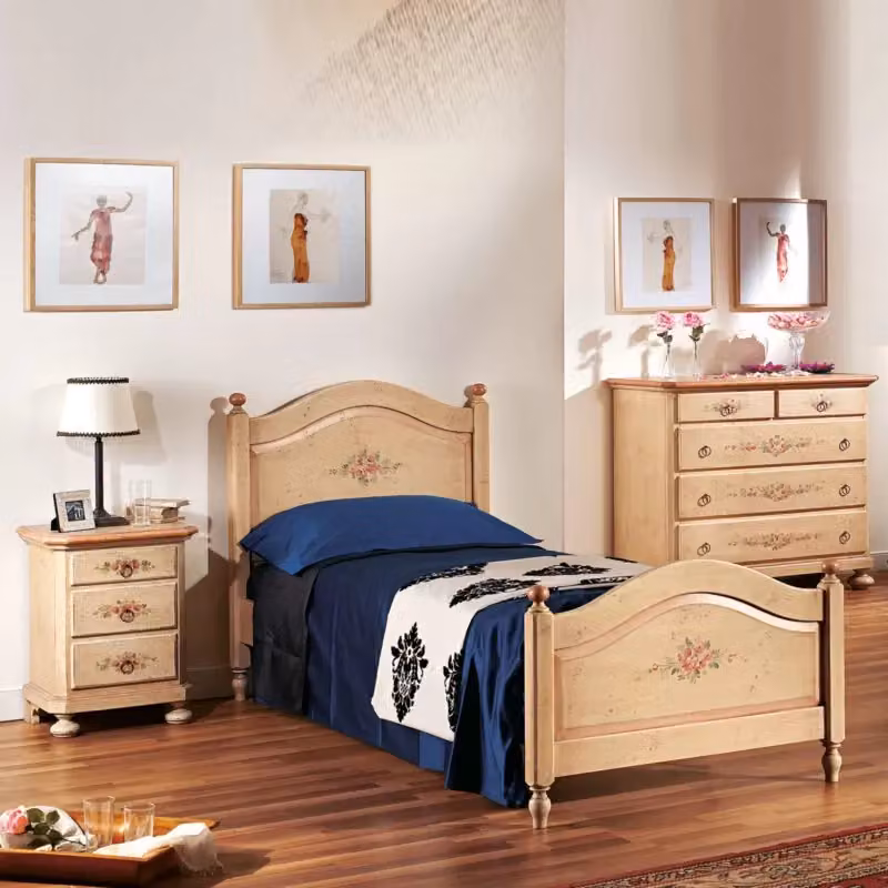 Comodino in legno stile shabby con 3 cassetti Mobili 2G, colori avorio, rosa e beige, L: 50 cm, P: 38 cm, H: 66 cm – 3