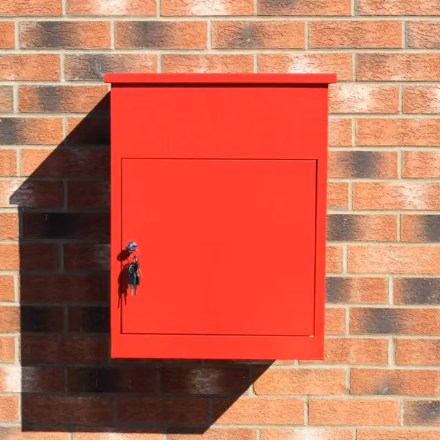 Cassetta Postale per Pacchi Smart Paketbox MONSTER SHOP in Acciaio Inox, Colore Rosso, L/P/H: 58 x 46 x 36 cm