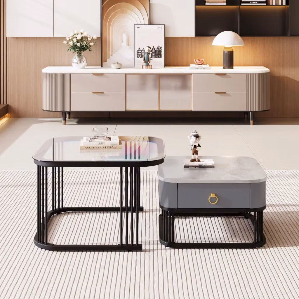 Tavolini bassi impilabili OKWISH con piano in vetro e 2 cassetti, design moderno in MDF effetto marmo nero e grigio, L/P/H: 60 x 60 x 44,5 cm – 2