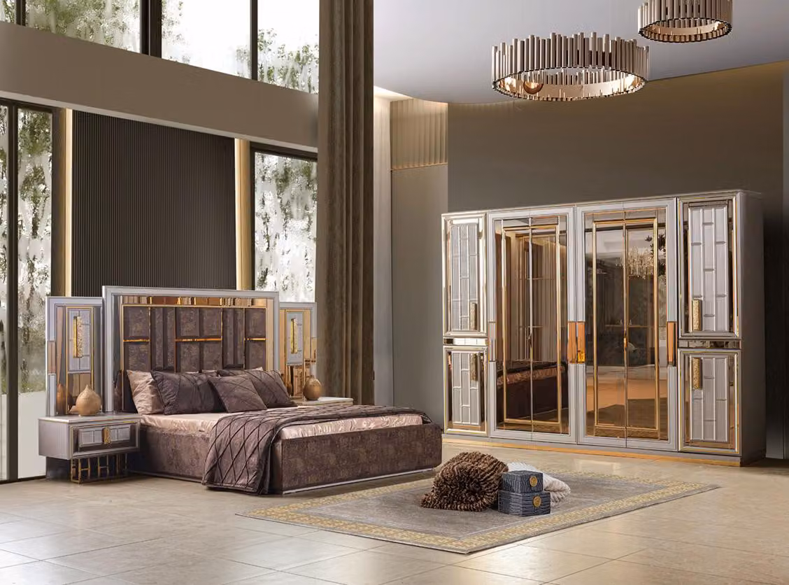Camera da letto in stile moderno, con mobili marroni e dettagli dorati, specchiera e letto confortevole