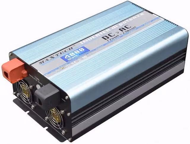 Inverter di potenza Maxtech 4000 Watt con onda sinusoidale pura da 12 V a 230 V Tsl4000-12v colore argento