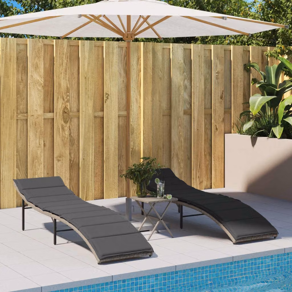 Set di 2 lettini prendisole vidaXL in polyrattan con cuscini grigi e poggiatesta regolabile – 1