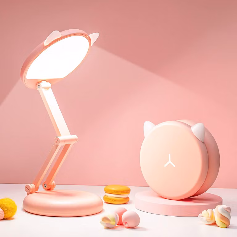Lampada da scrivania One Fire per bambini, 9 livelli di luminosità Lampada da scrivania kawaii per bambine Lampada da lettura per bambini Pieghevole e portatile, 3600 mAh Lampada da comodino Luce da lettura, lampade da scrivania kawaii Lampada da tavolo