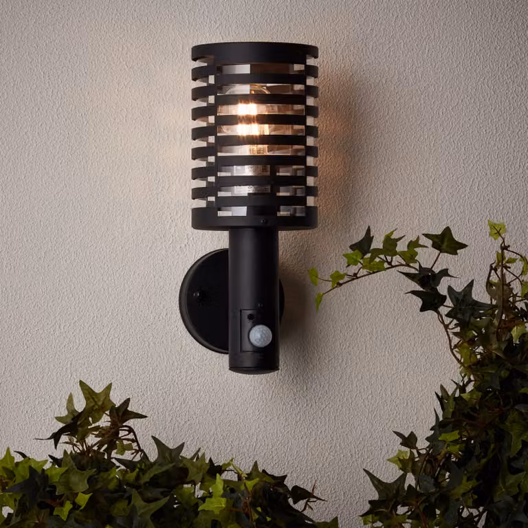 lampada da parete a prova di spruzzi - 33x16 acciaio inox/plastica nera