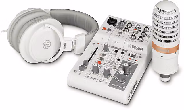 Mixer Audio Yamaha AG03MK2WLSPK disponibile in bianco o nero