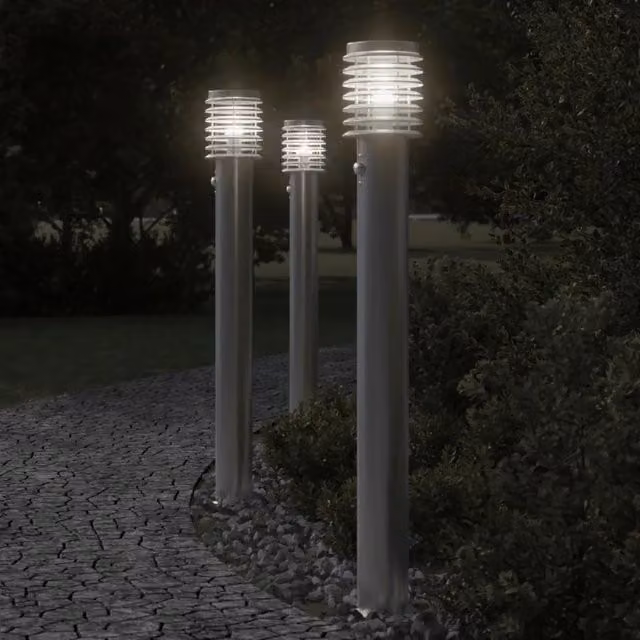 Set di 3 Lampade da Terra per Esterni vidaXL con Sensore di Movimento in Acciaio Inox e Plastica, Colore Argento, Altezza: 110 cm