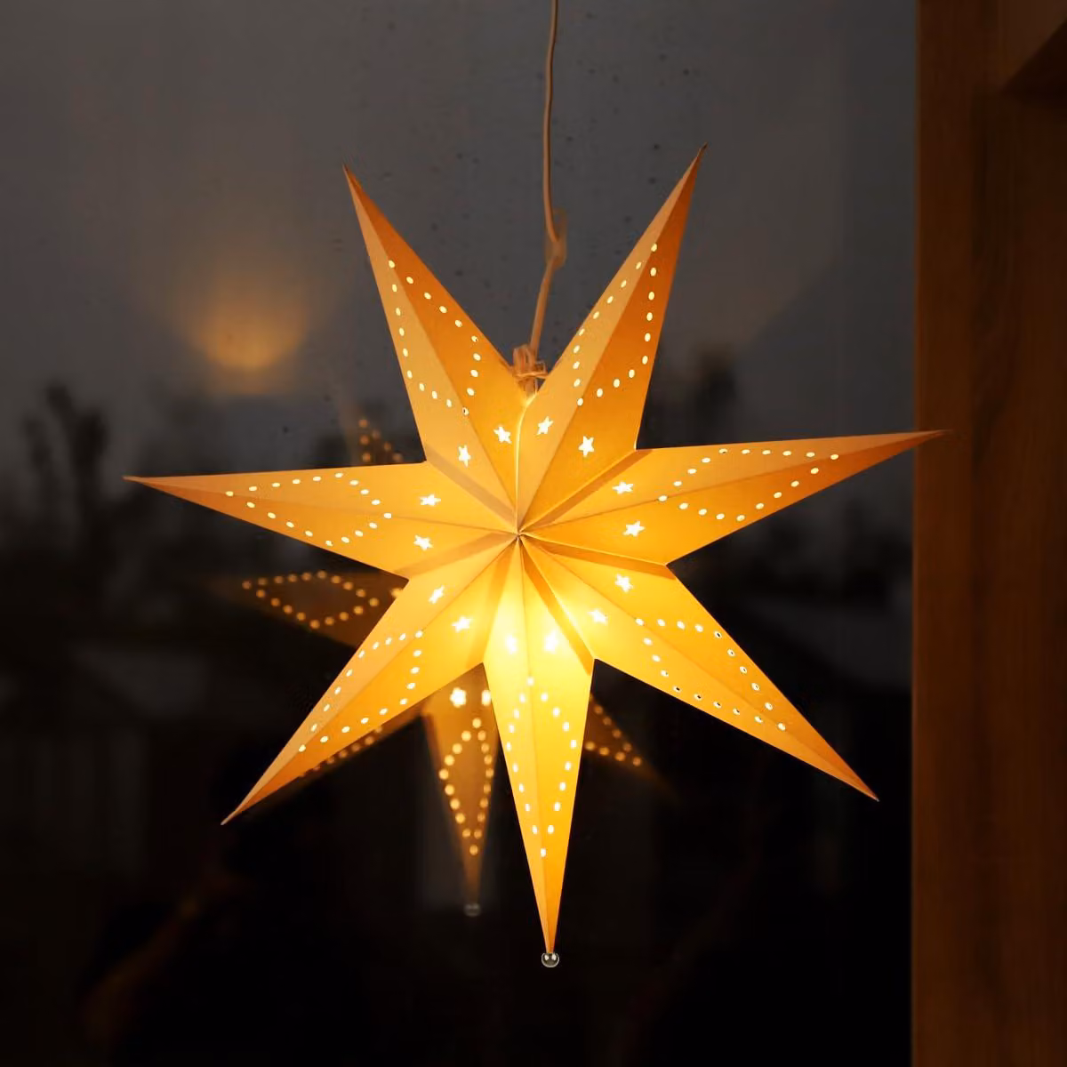 Stella decorativa in carta con luci LED, 55 cm, luce bianco caldo, attacco E14, da appendere, decorazione natalizia