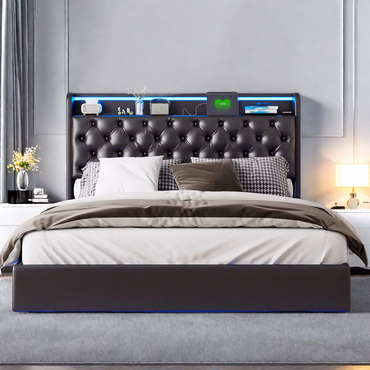 Moonbite Letto sospeso 160x200 cm – struttura nera con illuminazione LED perimetrale, piano di appoggio per il pannello di controllo nella testata e vano contenitore laterale, rivestito in ecopelle, colore nero