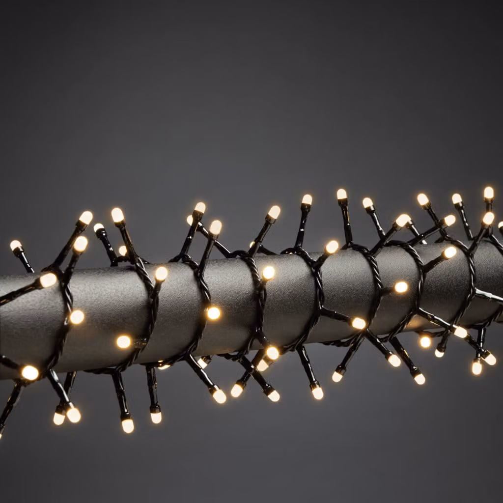 Konstsmide Micro LED Compactlights, smerigliato, 2000 diodi bianco caldo, 30V, per esterni (IP44), cavo nero - 3872-130