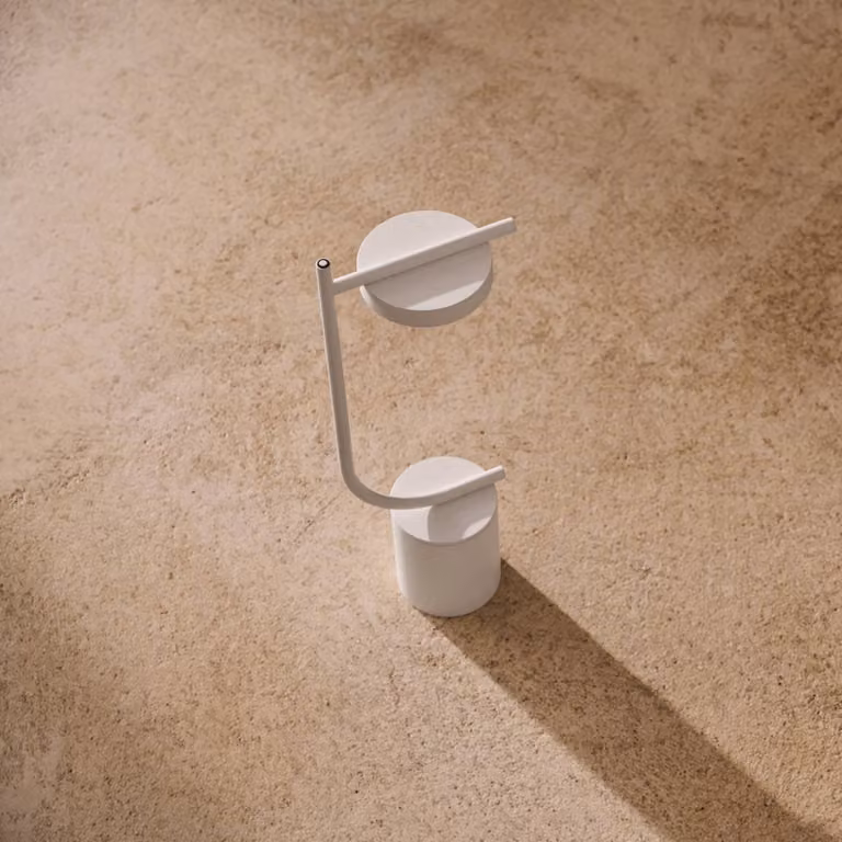 GRUPA Lampada LED da tavolo a batteria Igram, bianca, 40 cm, IP44 dimmerabile, Bianco / Opale, Soggiorno / Sala da pranzo, Metallo, Design