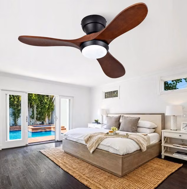 Ventilatore da Soffitto 36" con Tre Pale in Legno Massello, Illuminazione LED Regolabile e Telecomando