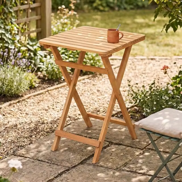 Tavolo da esterno DMORA Stregna in legno massello marrone, L/P/H: 50 x 50 x 72 cm