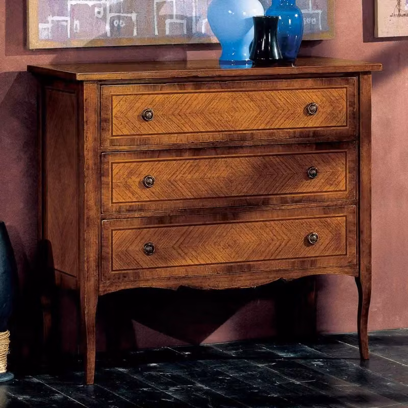 Cassettiera classica in legno Bassano con 3 cassetti di Mobili 2G, colore marrone, L: 101 cm, P: 46 cm, H: 92 cm – 3