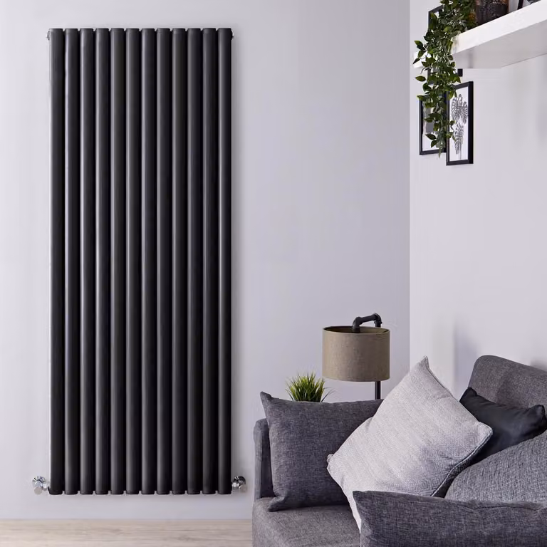 Radiatore Verticale Doppio Design Nero 1780x708mm 2200W - Alta Potenza - Stile Moderno