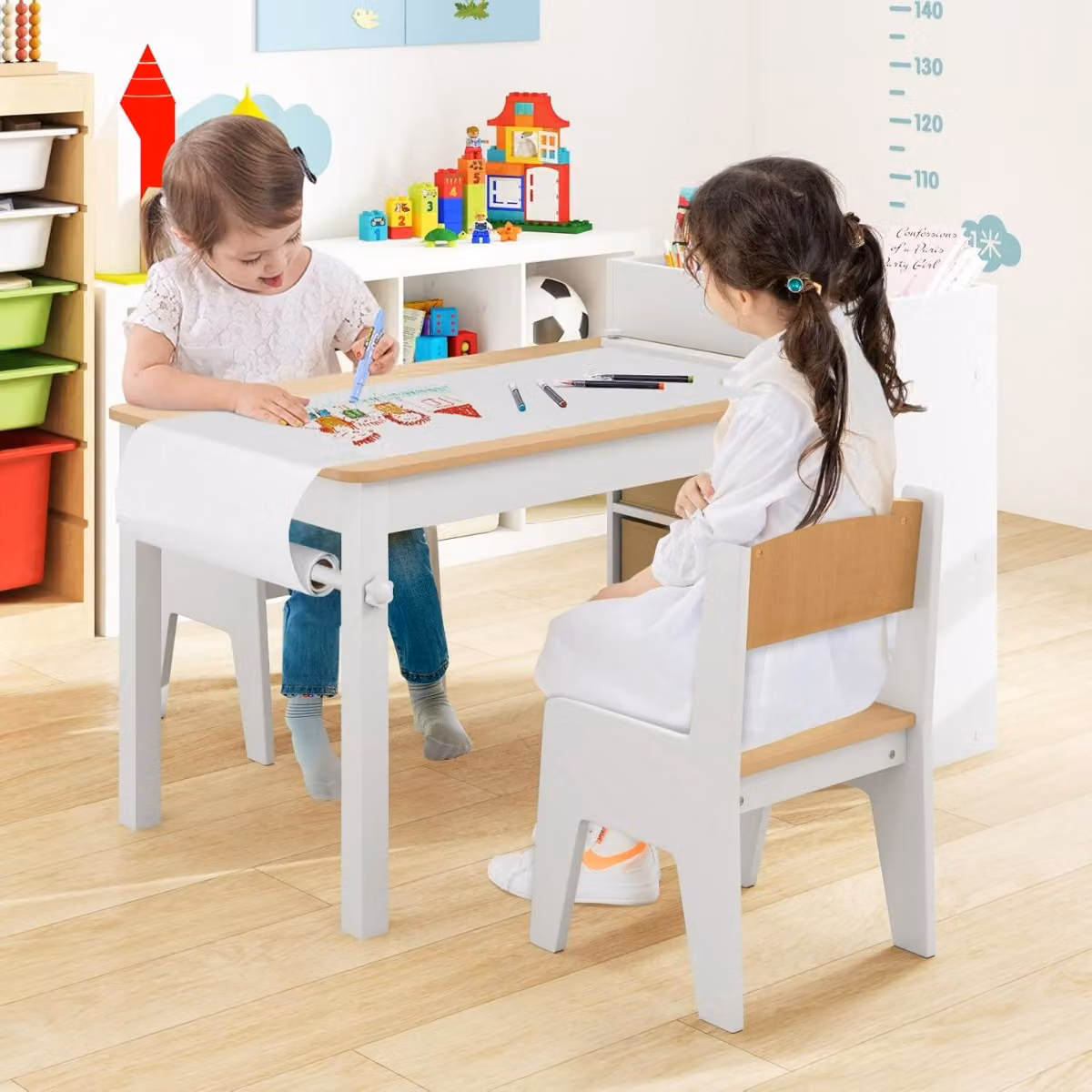 Set tavolo e sedie per bambini Costway in legno, stile scandinavo, colore bianco e marrone naturale