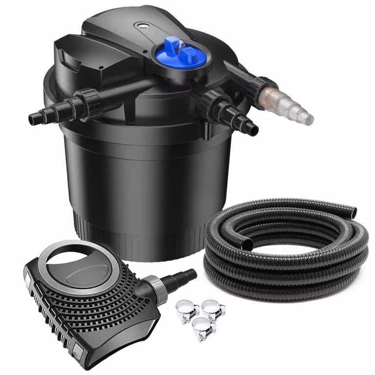 Set completo SunSun: filtro a pressione per laghetti CPA-5000 fino a 8000 L con chiarificatore UV-C da 11 watt, pompa per laghetti NEO8000 SuperEco 8000l/h 70W, tubo per laghetti da 10 m 38 mm (1 1/2"), fascette stringitubo W1 44-47mm