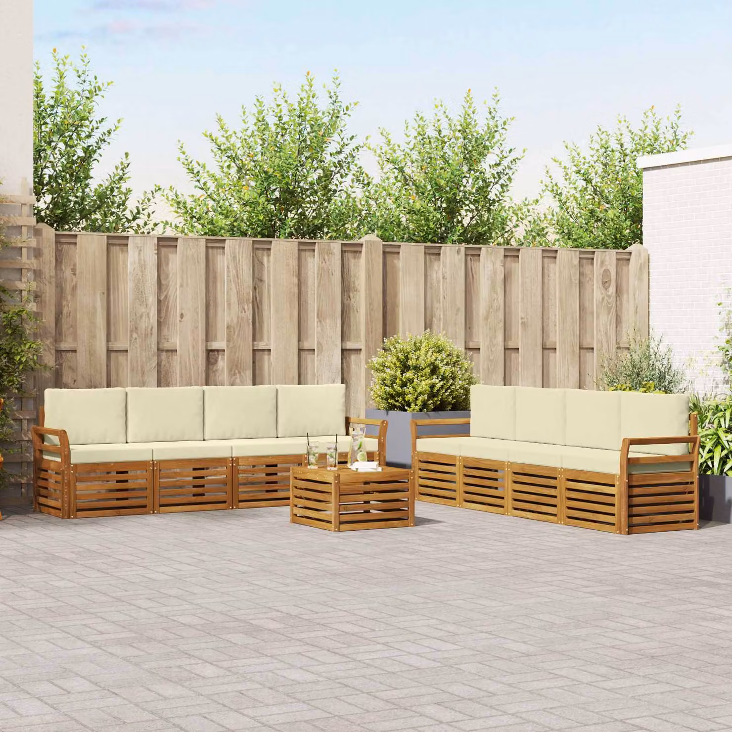 vidaXL Set di divani da esterno a forma di U composto da 9 pezzi in legno di acacia con cuscini, colore marrone, beige e bianco