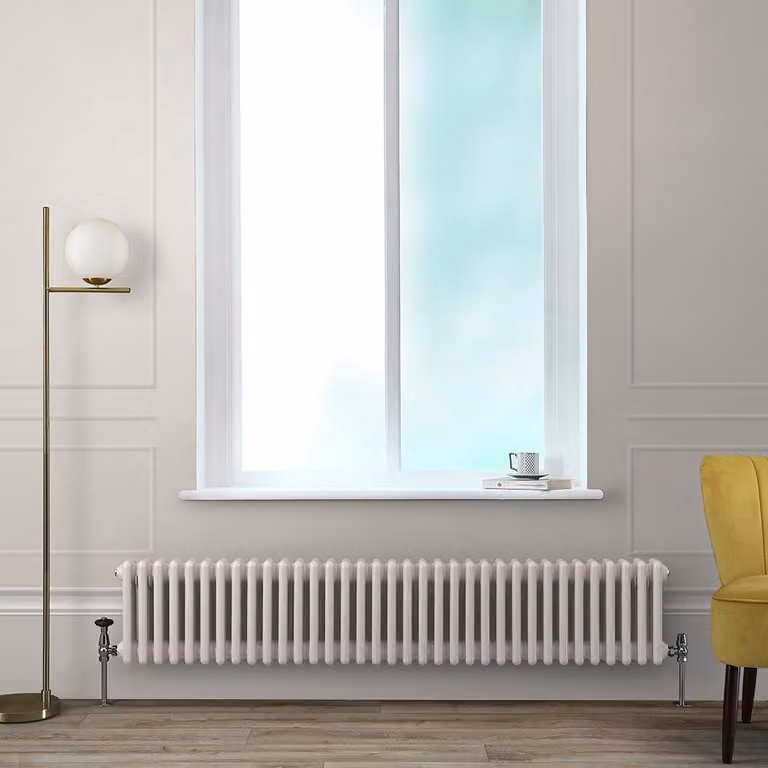 Radiatore Orizzontale a Colonne (3 Colonne) 300mm x 1595mm - Bianco (Pearl Bianco) - Regent