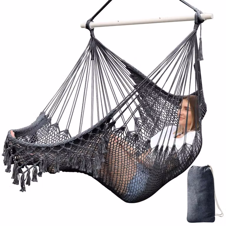 Sedia a dondolo sospesa, realizzata con corda di cotone, colore grigio scuro, dimensioni 240x80 cm, con barra di supporto
