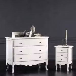 Set composto da una cassettiera e due comodini in legno stile shabby chic bianco opaco Mobili 2G – 4
