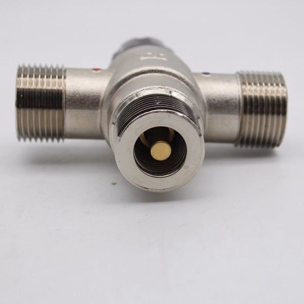 Valvola termostatica a 3 vie - Miscelatore per doccia - Miscelatore per bagno - Miscelatore per cucina - Temperatura di ingresso: 50-80°C - Tolleranza di temperatura: +/- 2°C