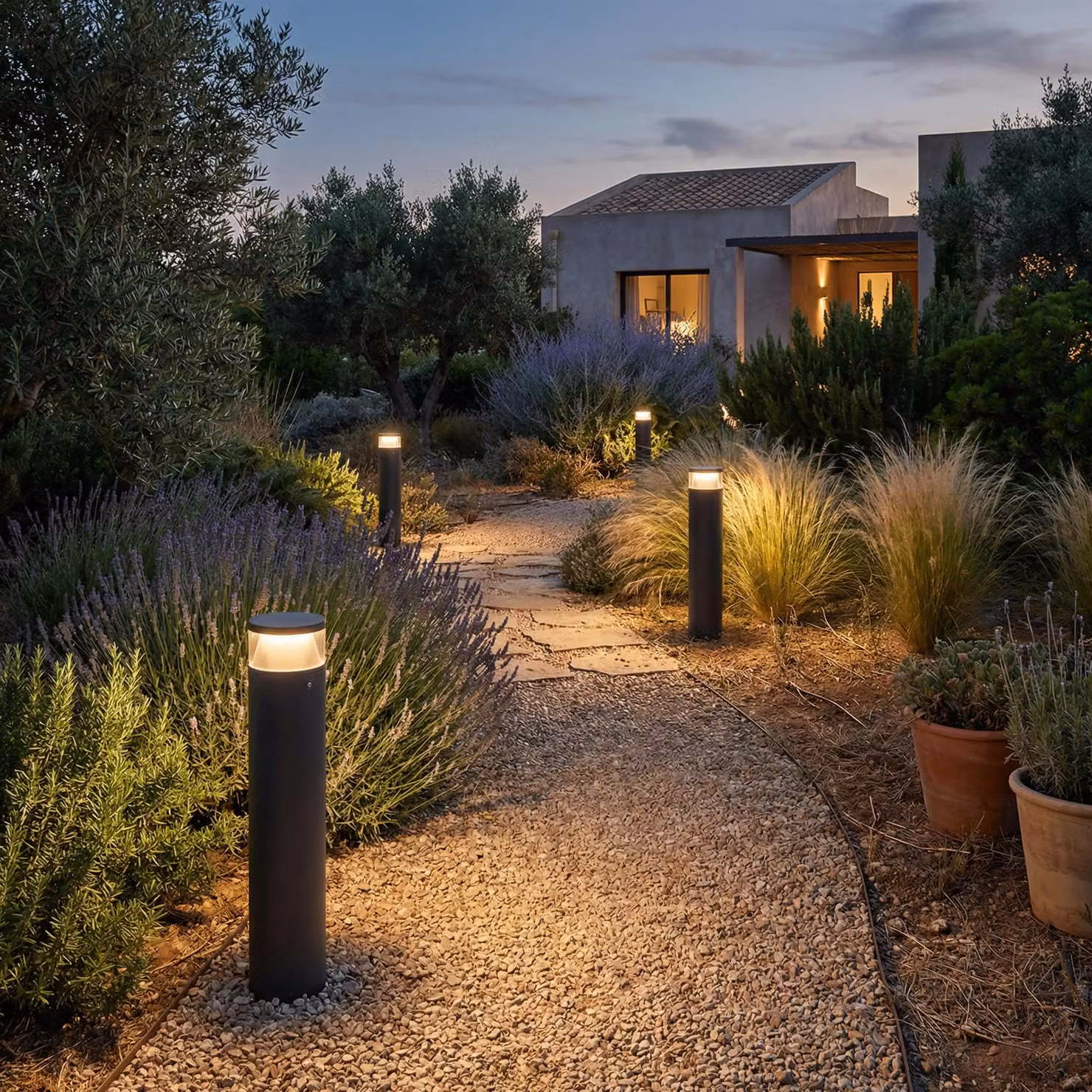 LEDS C4 Dan - Lampada da esterno, 9,7 W, luce bianco caldo, 439 lm, grado di protezione IP66, colore grigio