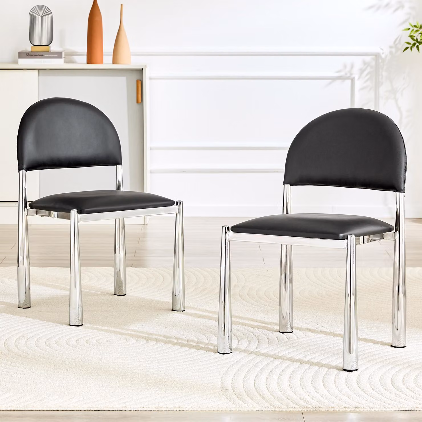 Set di 2 sedie da pranzo, schienale semi-arrotondato, rivestimento in PU, gambe in metallo, altezza 80 cm (nero)