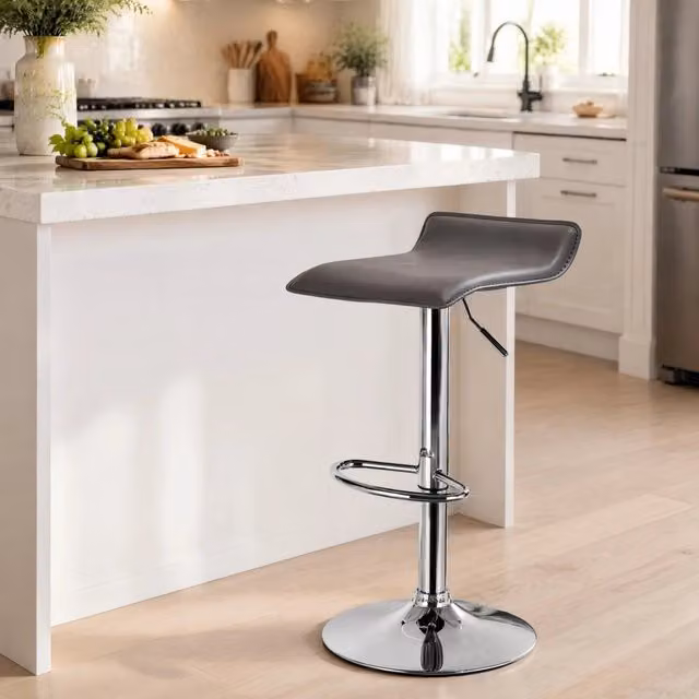 Sgabello da bar girevole regolabile in grigio con seduta in similpelle