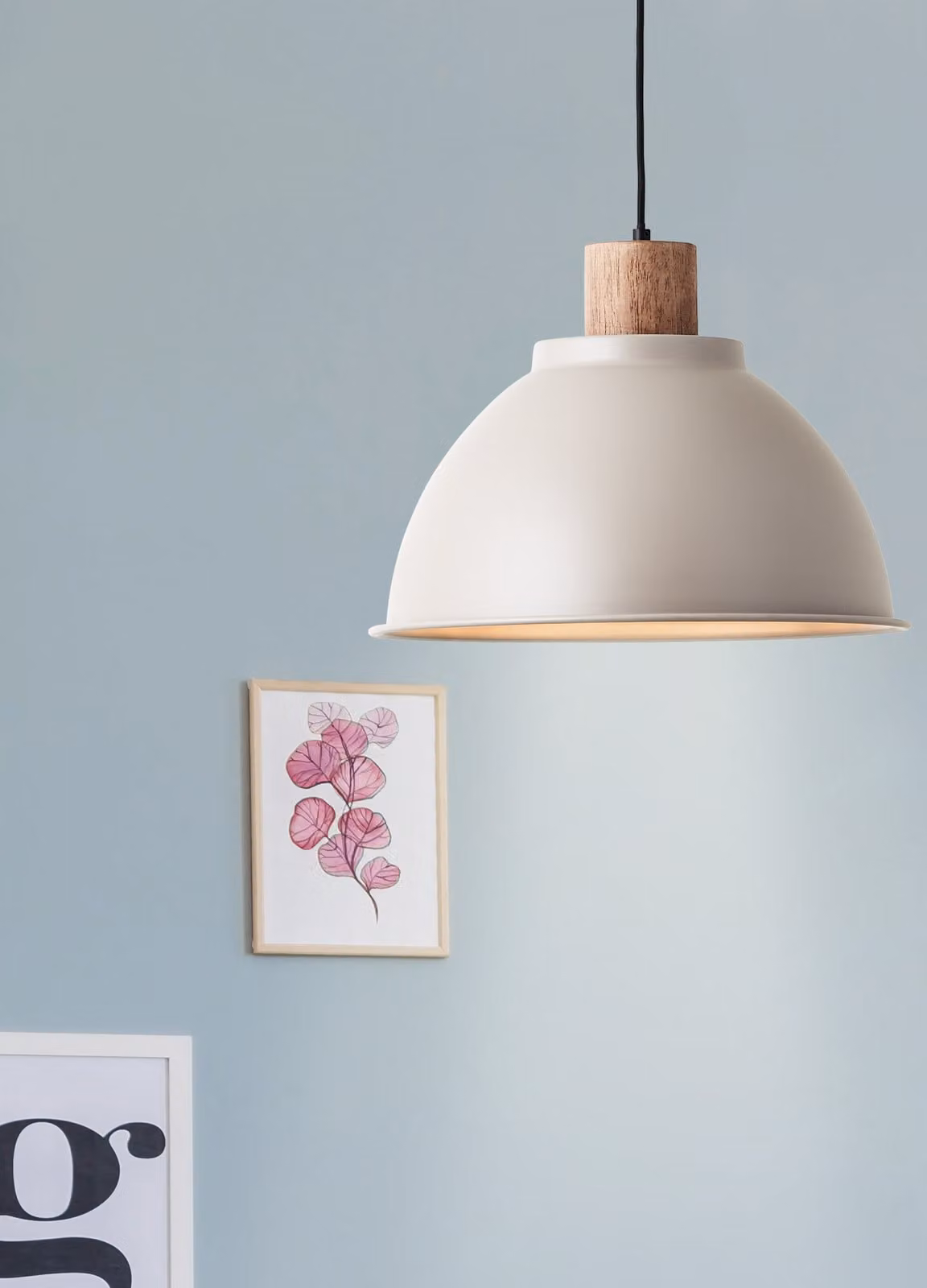 BRILLANTE lampada a sospensione decorativa Erena in taupe | dimmerabile con una fonte luminosa adeguata | Ø38cm | altezza 120cm | 1x E27 max. 60 watt | metallo/legno